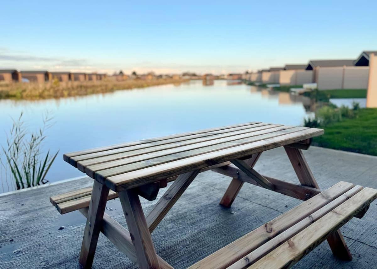 Lakeside Fishing Retreats Old Leake Buitenkant foto